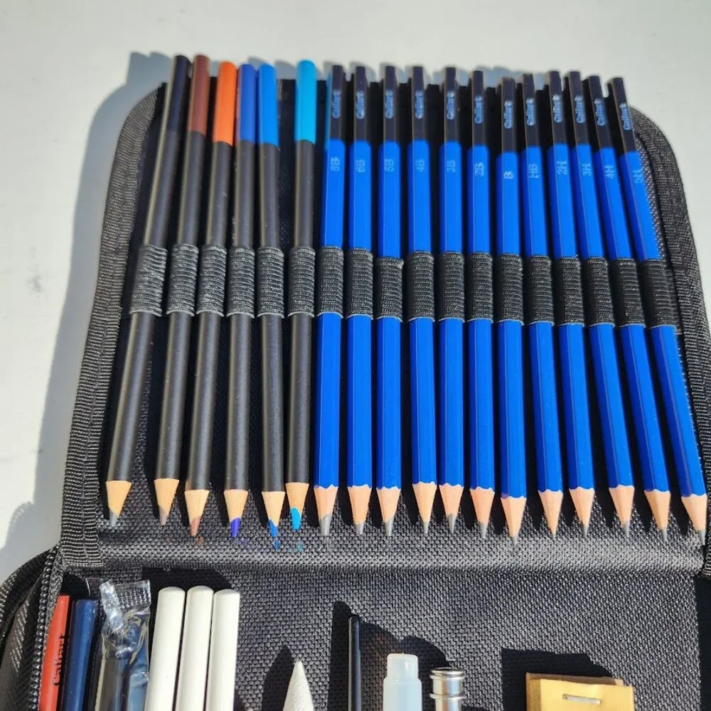 NEW Caliart 76 Piece Art Kit Supplies Watercolor Pencils Charcoal Travel Case Co